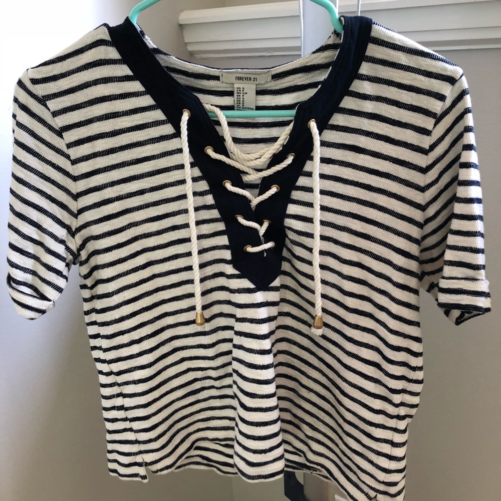 Striped shirt sleeve